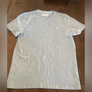 Grey Abercrombie tee shirt